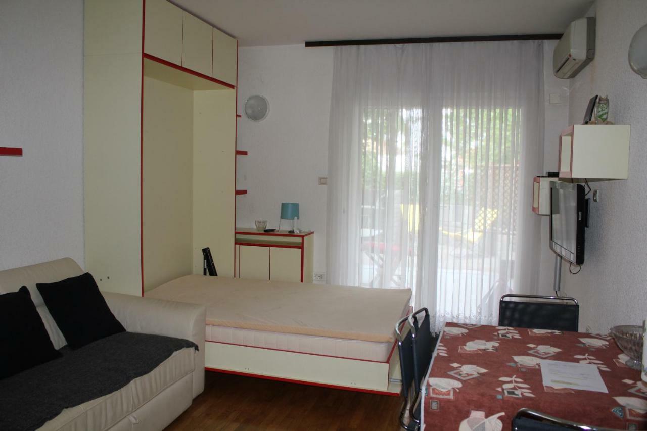 Apartmajsko Naselje Zusterna Apartment Koper Exterior foto
